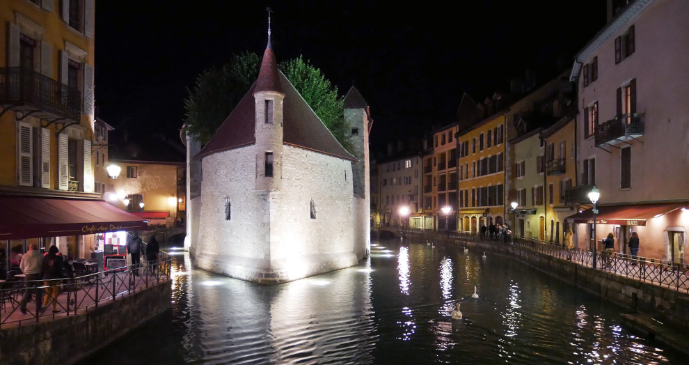 annecy palais de l'ile