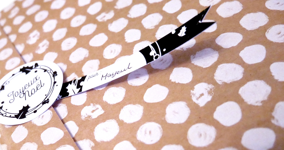 décorer paquet cadeau de noel