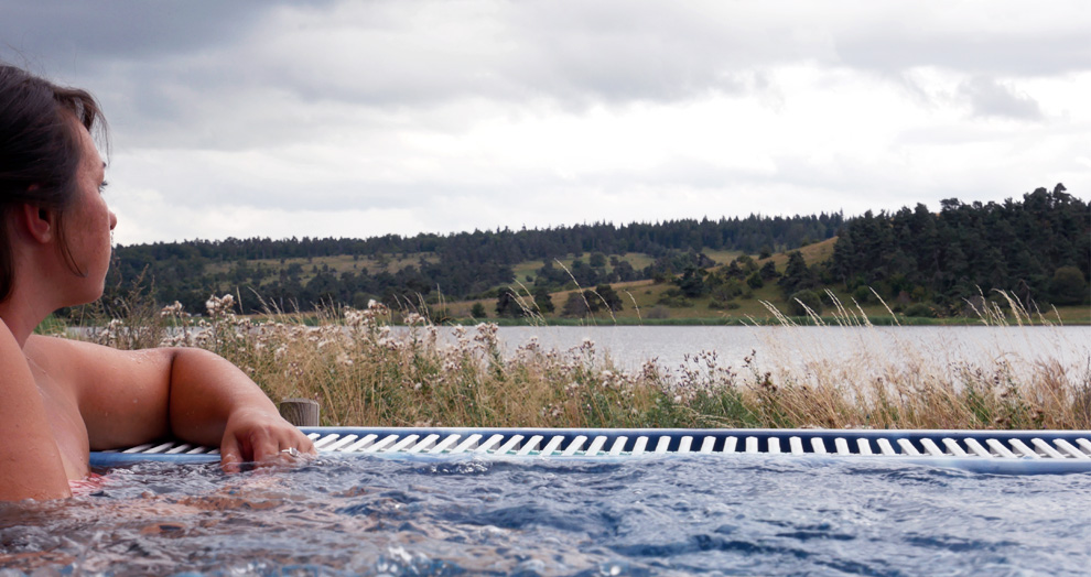 jacuzzi écolodge instants d'absolu cantal