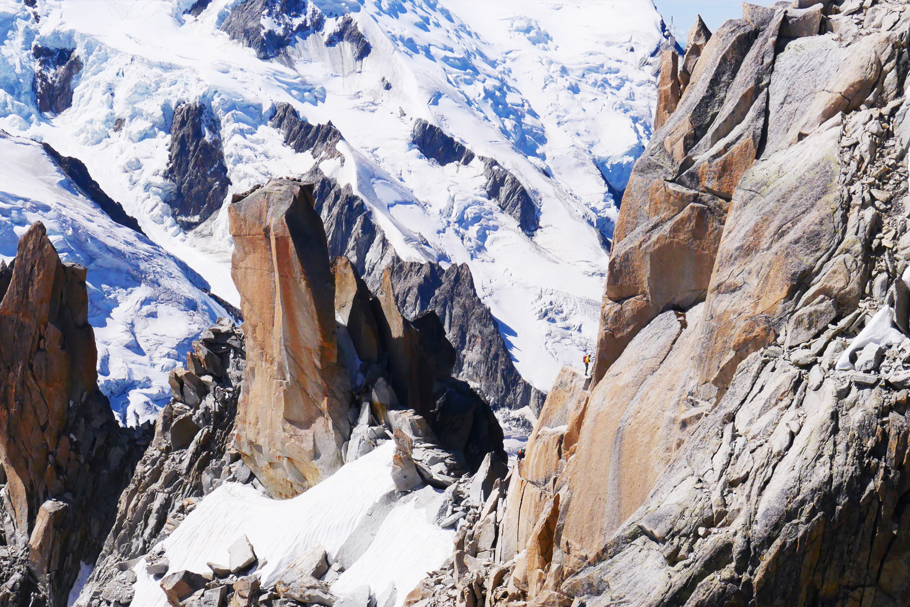 vue depuis l'aiguille du midi vue depuis l'aiguille du midi